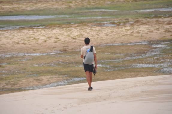 Caminhada para a Lagoa Verde, região de Atins, nos Lençóis Maranhenses - MA
